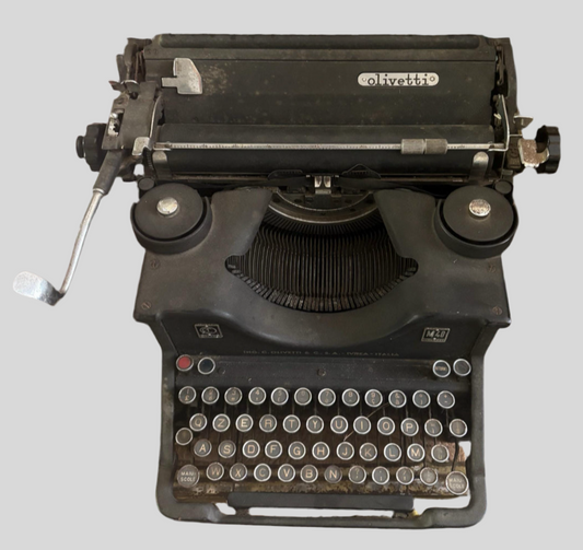 MACCHINA DA SCRIVERE OLIVETTI M40