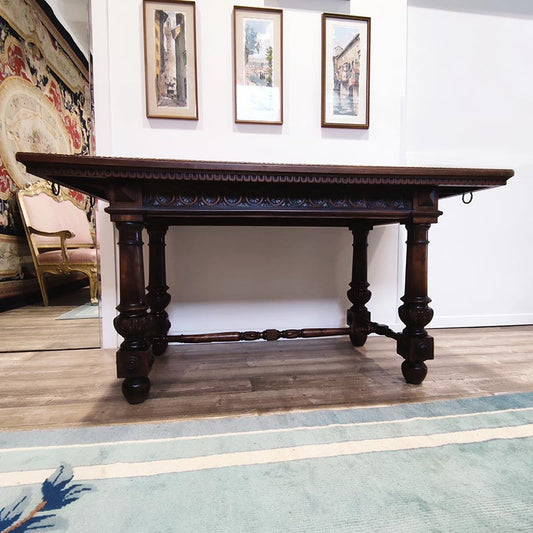 Tavolo rinascimentale